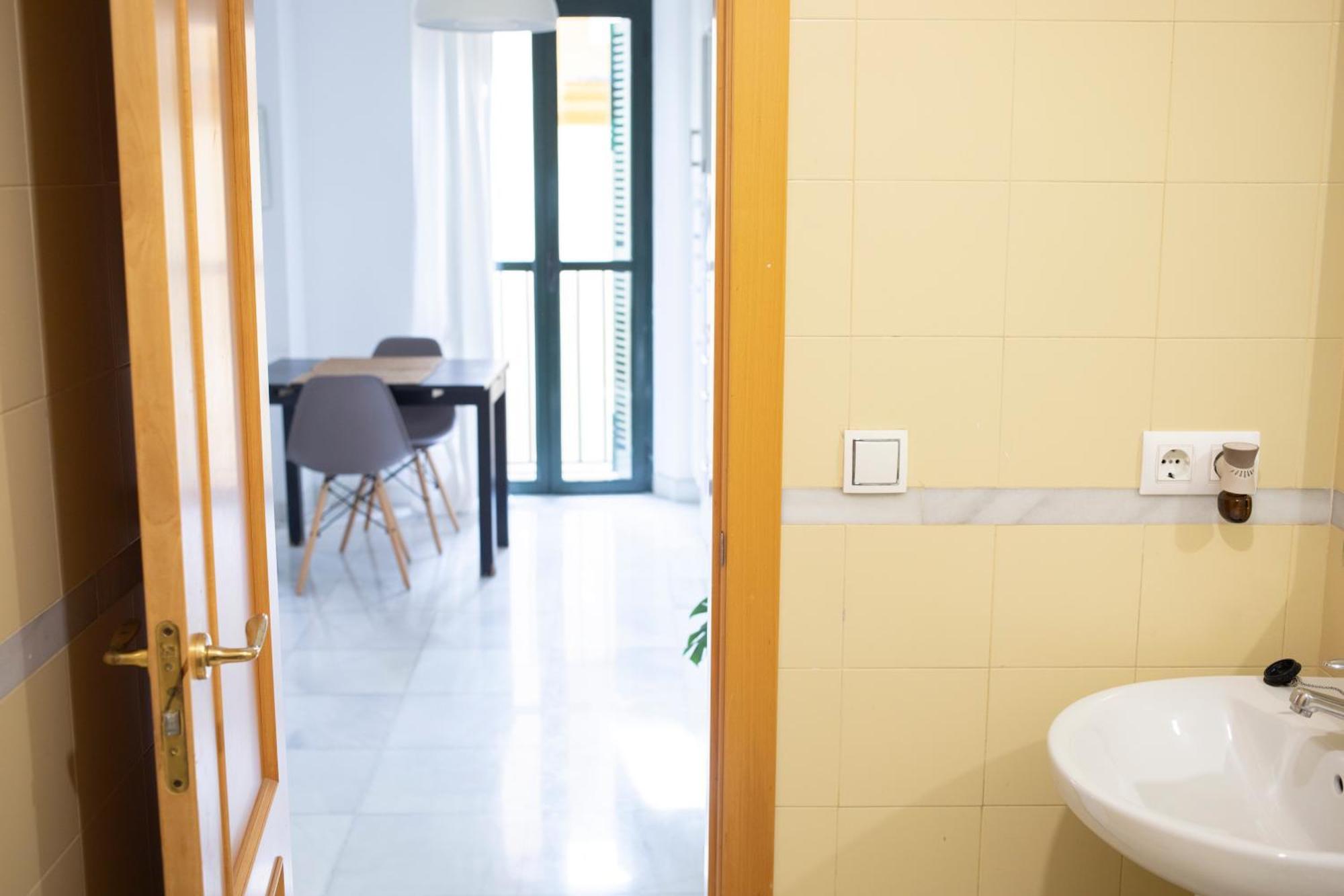 דירות סביליה Atico Con Balcon En Pleno Centro מראה חיצוני תמונה