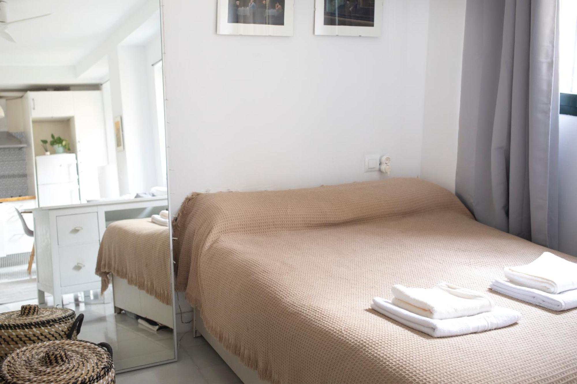 דירות סביליה Atico Con Balcon En Pleno Centro מראה חיצוני תמונה